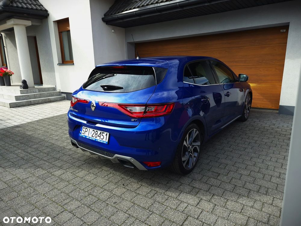 Renault Megane ENERGY TCe 205 EDC GT - 13