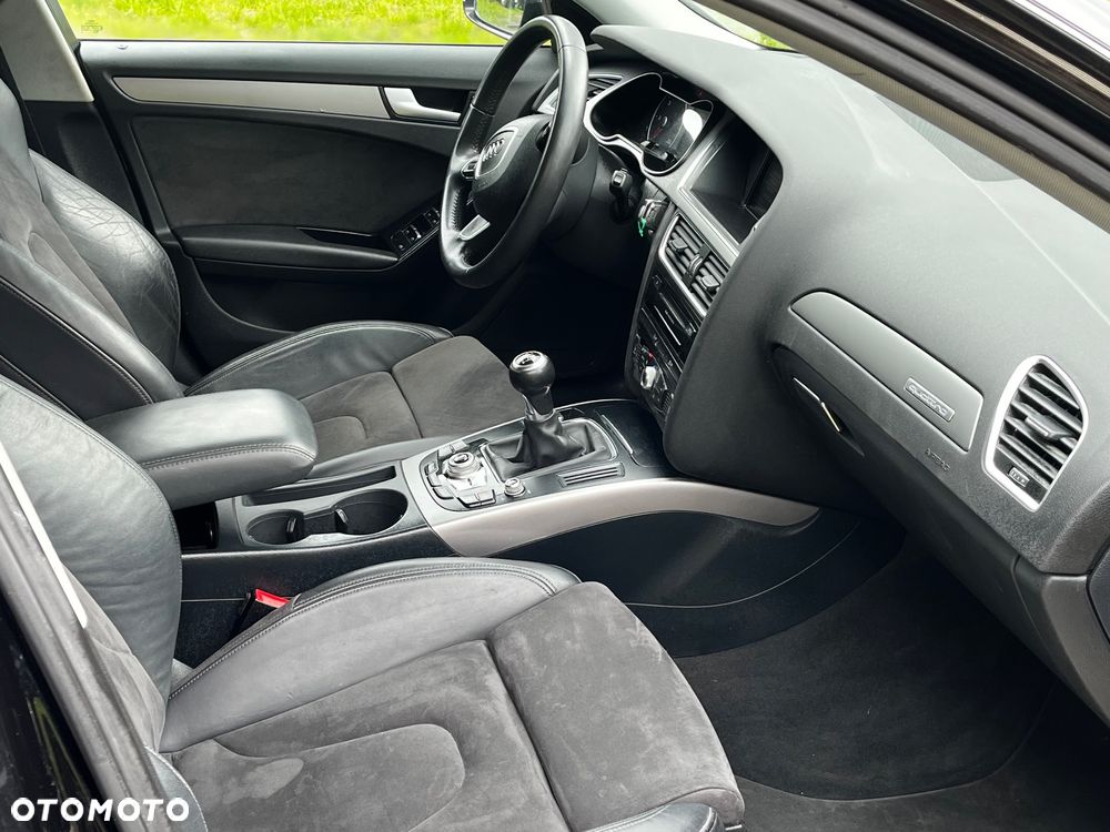 Audi A4 Avant 2.0 TDI DPF quattro Ambiente - 6