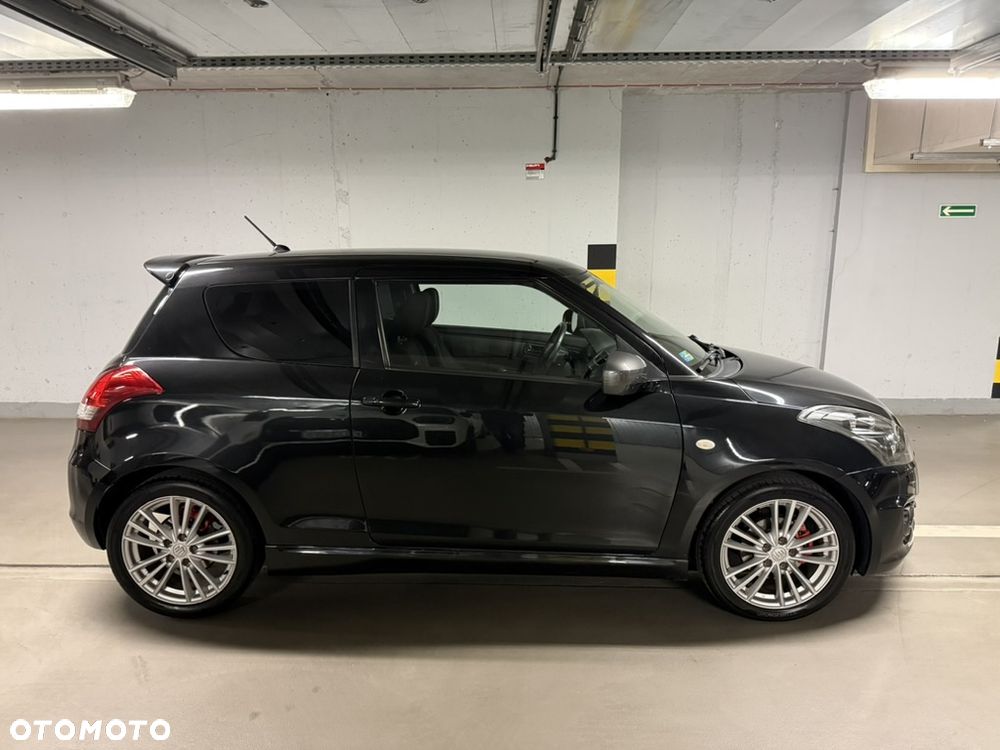 Suzuki Swift - 4