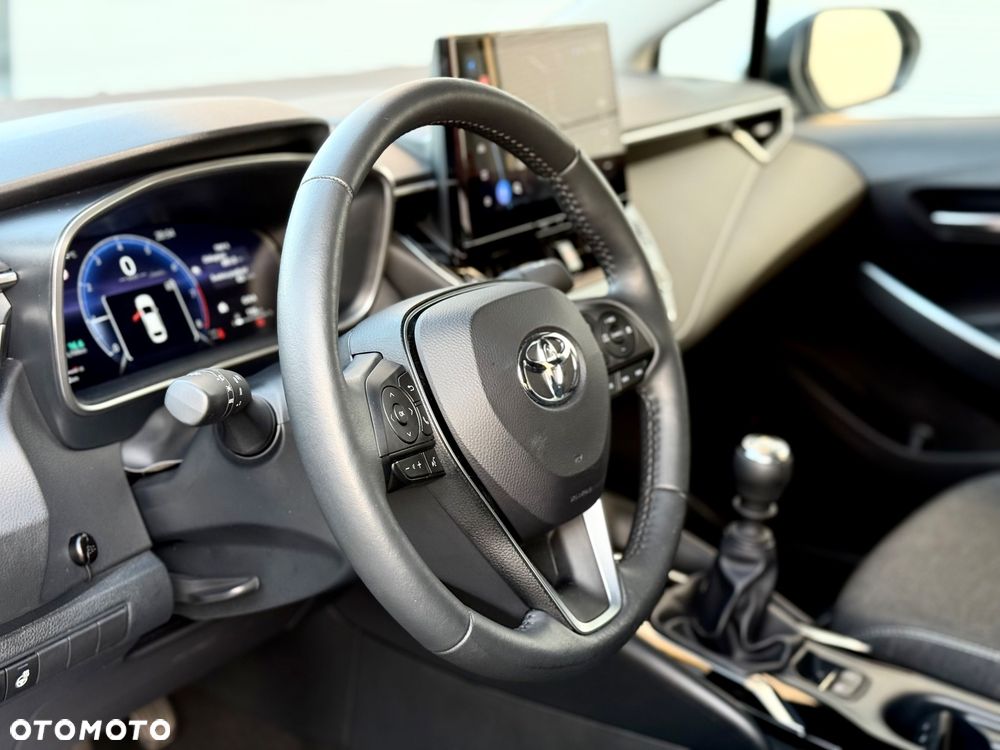 Toyota Corolla - 26