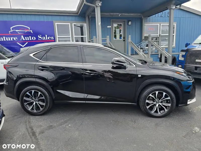 Lexus NX - 3