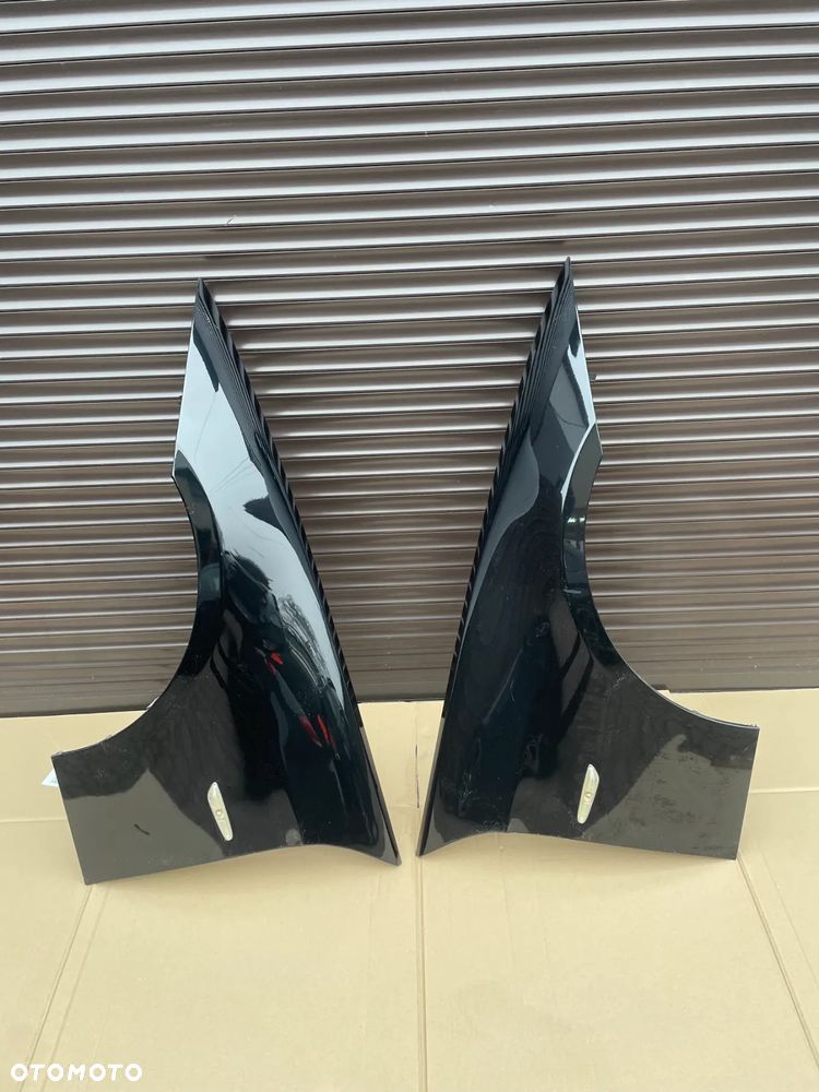 BMW E90 E91 BŁOTNIK BŁOTNIKI prawy lewy czarny 475 blacksapphire ORYGINAŁ W KOLOR