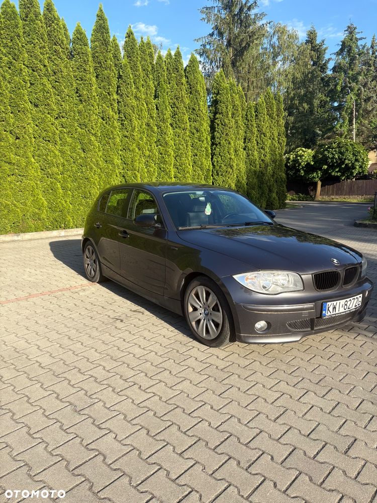 BMW Seria 1 118i - 1