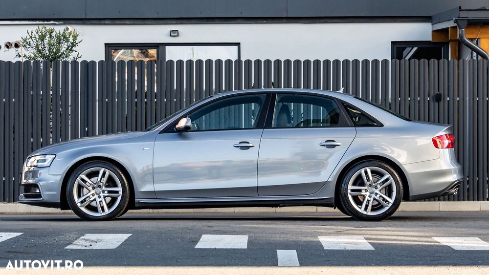 Audi A4 2.0 TDI DPF multitronic S line Sportpaket - 12