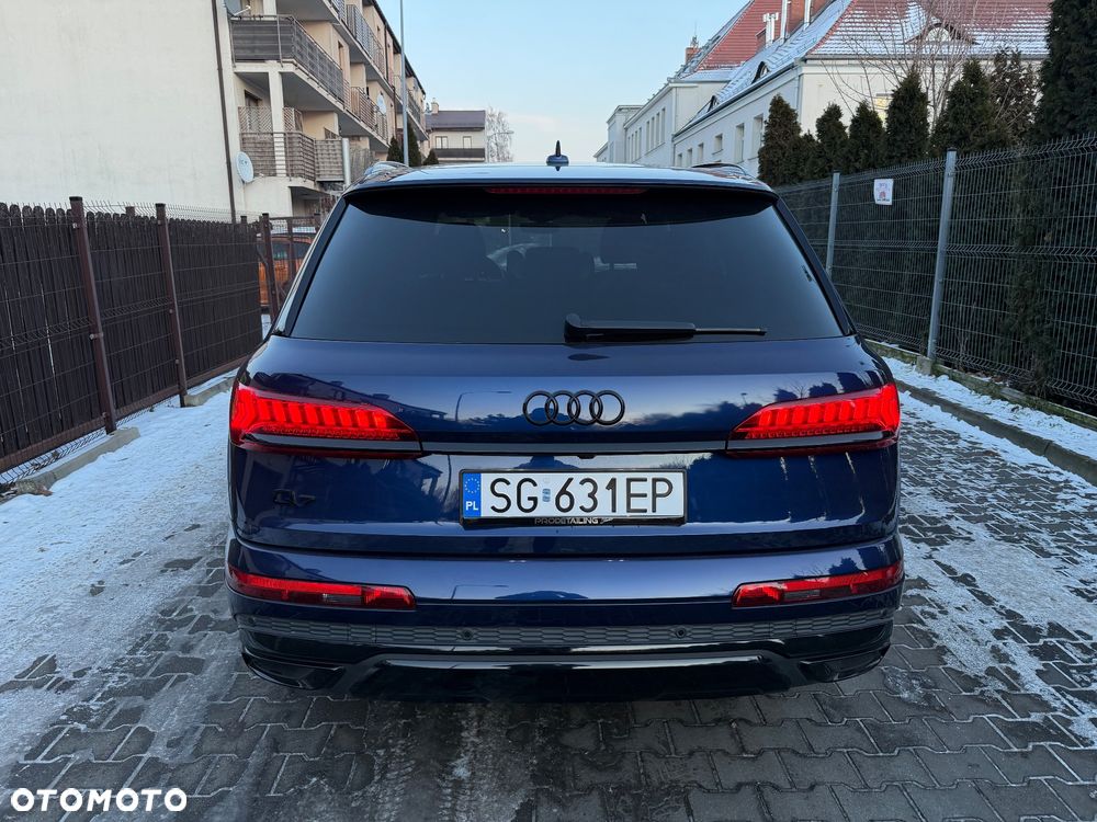 Audi Q7 - 4