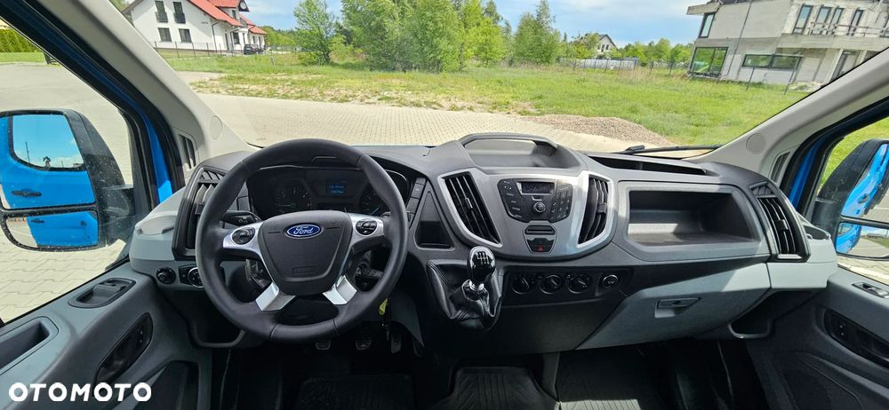 Ford Transit - 8