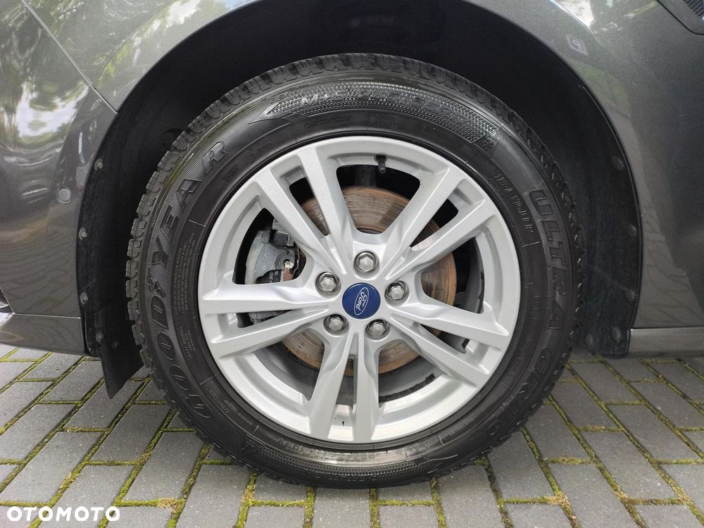 Ford S-Max 2.5 Hybrid Titanium CVT - 9