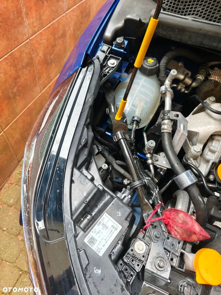 Renault Captur 1.3 TCe mHEV Techno EDC - 34