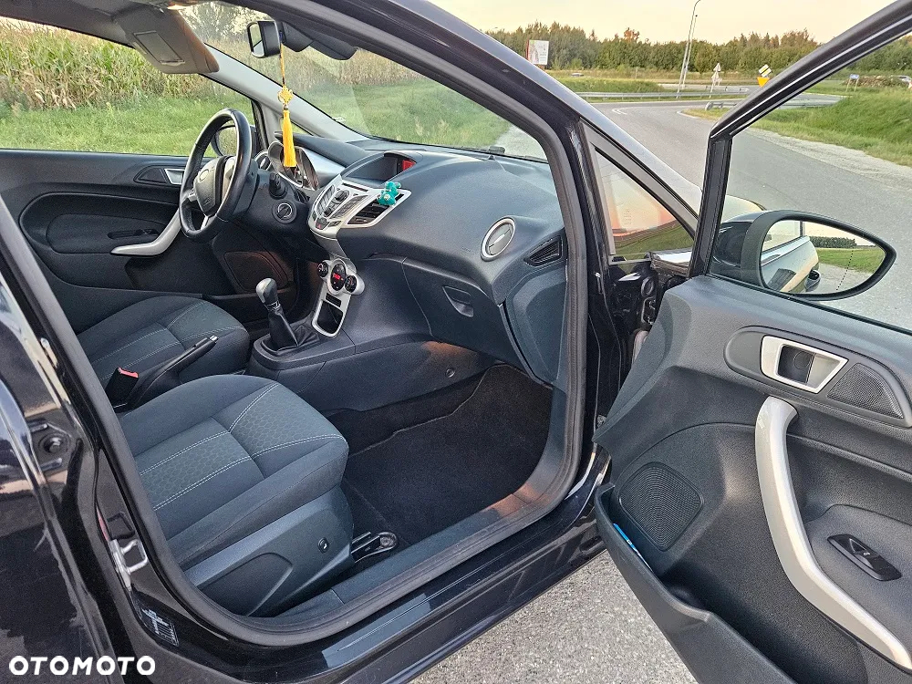 Ford Fiesta 1.4 Titanium - 6