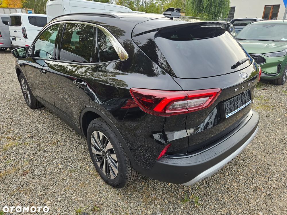 Ford Kuga 2.5 FHEV FWD Titanium eCVT - 11