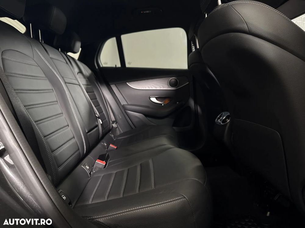 Mercedes-Benz GLC Coupe 200 4MATIC MHEV - 13
