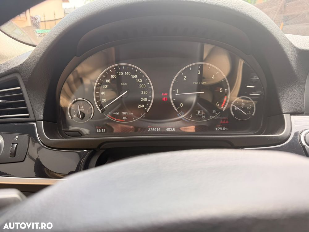 BMW Seria 5 520d Aut. - 3