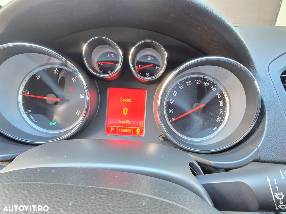 Opel Insignia 2.0 CDTI Automatik - 9