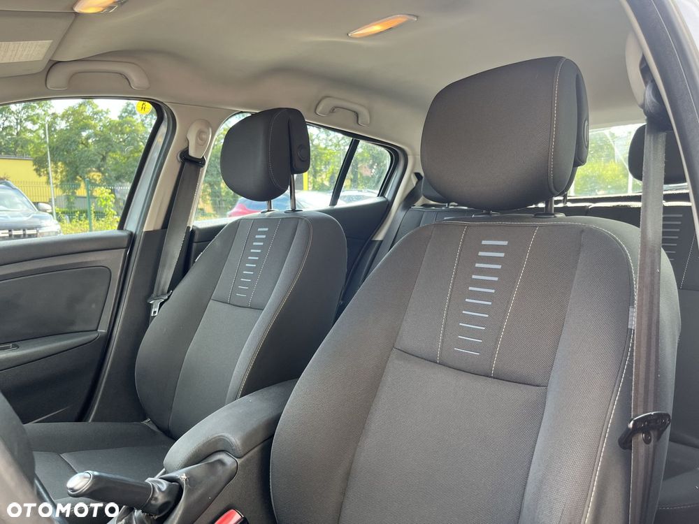 Renault Megane 1.6 16V Dynamique - 11