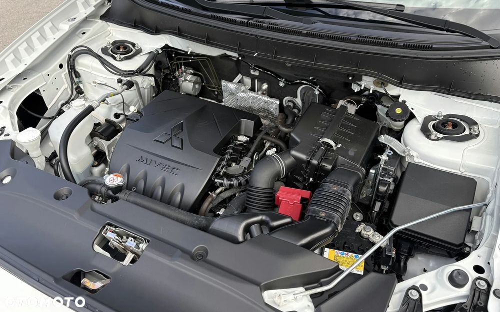 Mitsubishi ASX 1.6 ClearTec 2WD Edition - 28