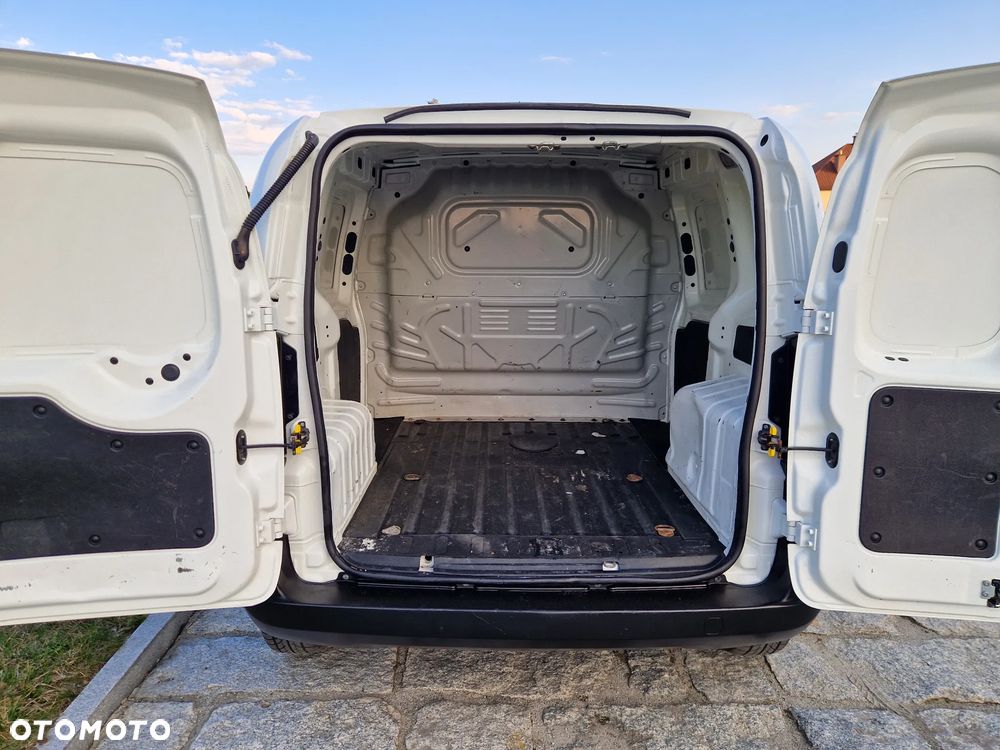 Fiat Fiorino Euro 6 - 9
