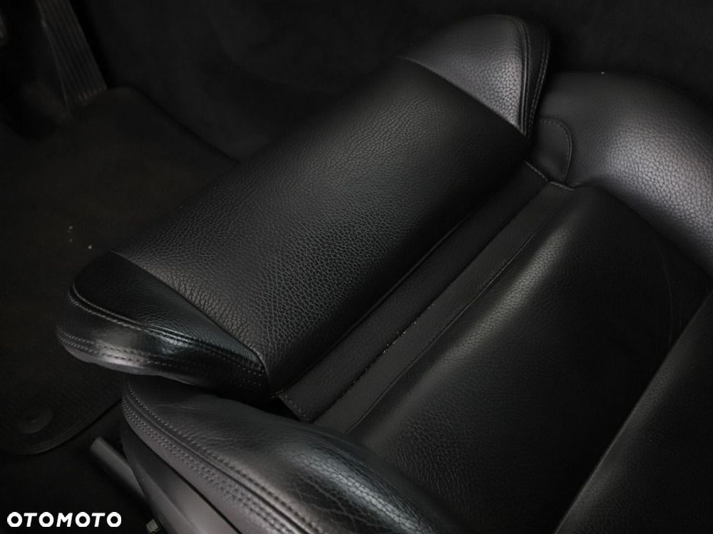 Volvo V90 Cross Country T5 AWD Pro - 40