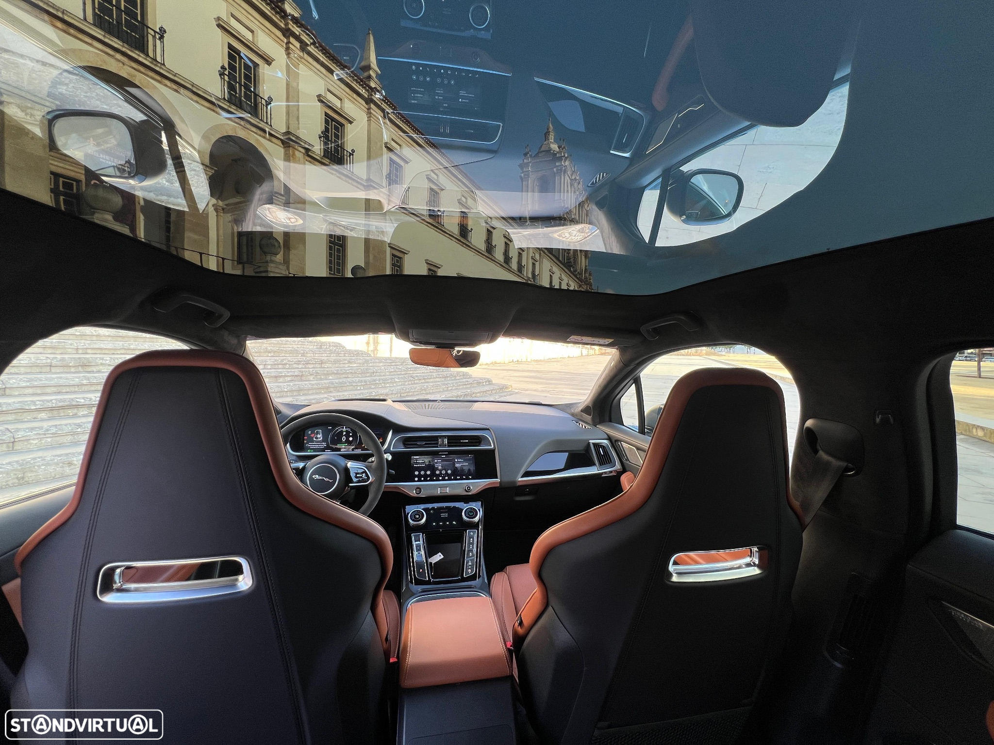 Jaguar I-Pace EV400 AWD R-DYNAMIC HSE - 9