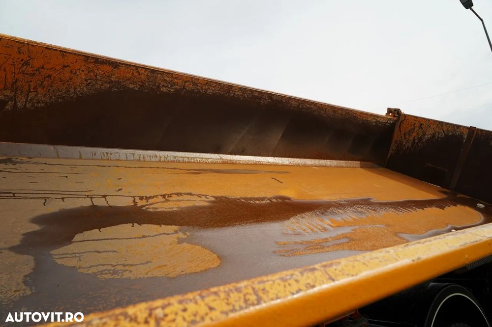 Renault K 480 / 8x4 / BASCUNĂ CU DOUĂ SENSURI / HYDRODOLT / UȘĂ CU BALAMALE / IMPORTAT / CONTRACT POST-SERVICE - 9