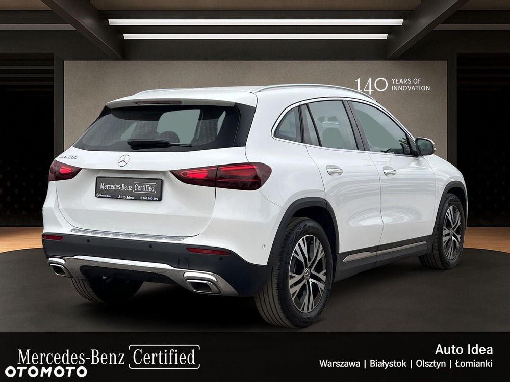 Mercedes-Benz GLA - 6