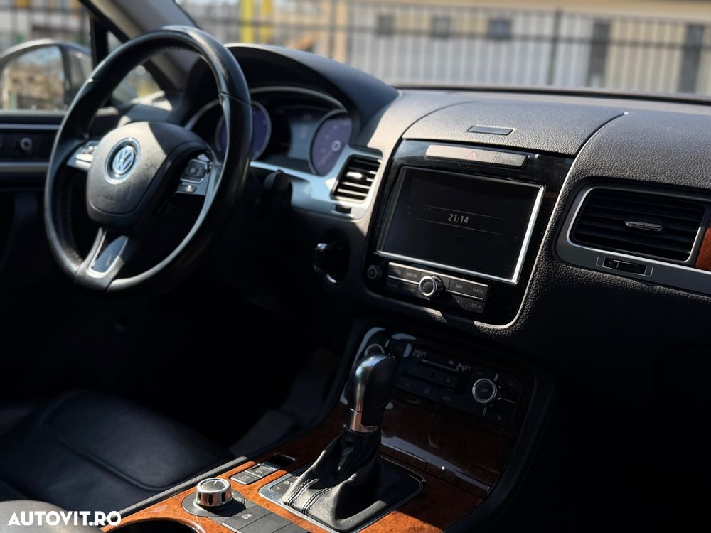 Volkswagen Touareg - 7