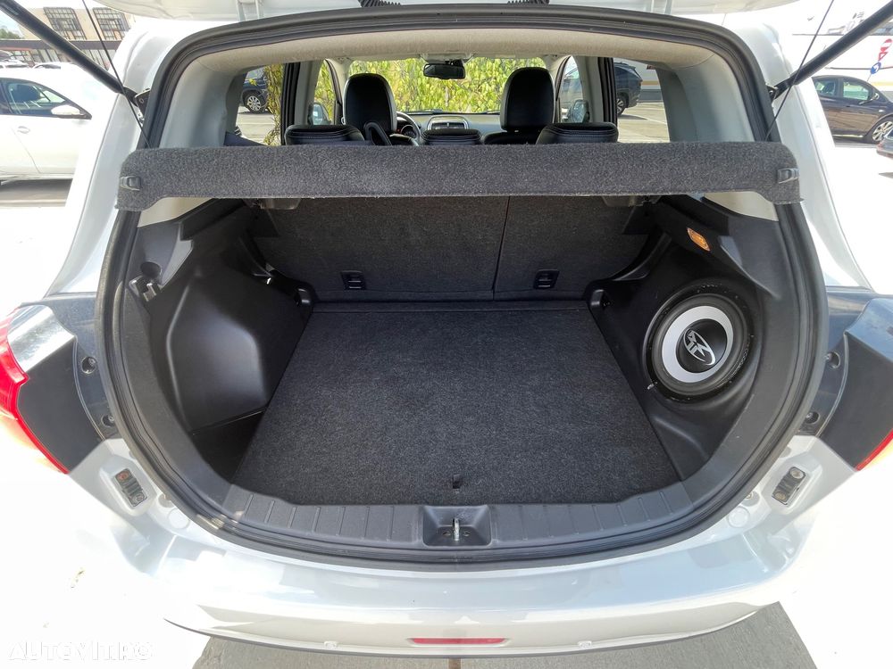Mitsubishi ASX 1.6 DI-D 2WD Top - 24