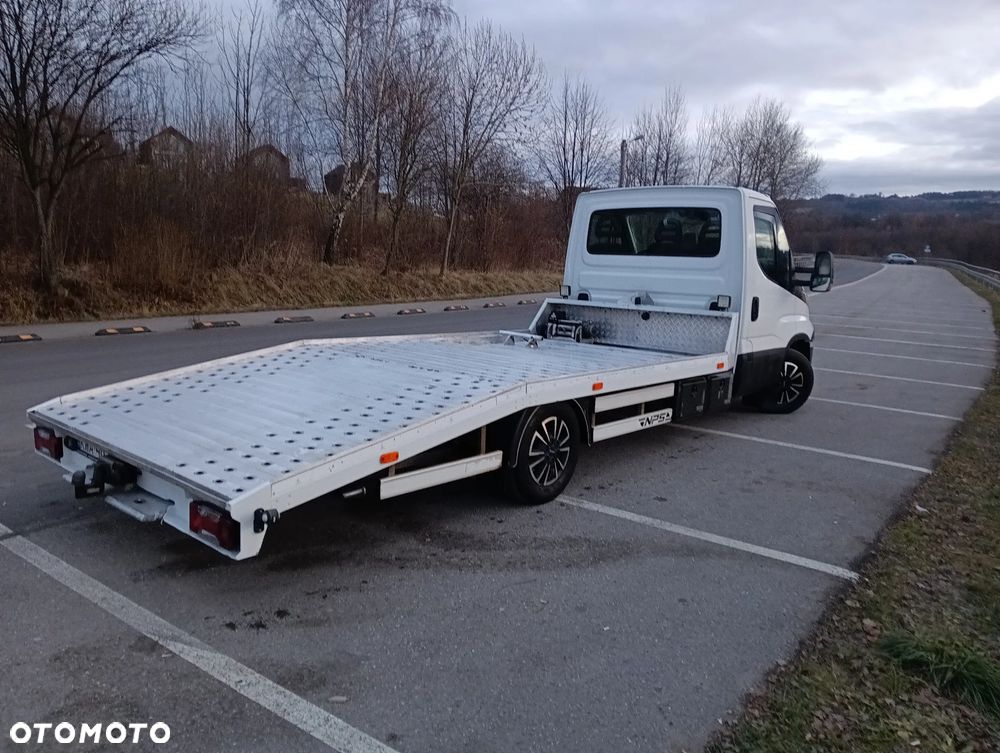 Iveco DAILY NPS - 11