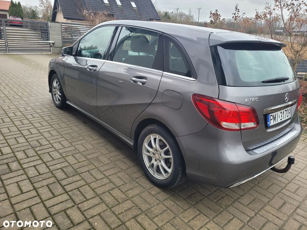 Mercedes-Benz Klasa B 180 UrbanStyle Edition - 6