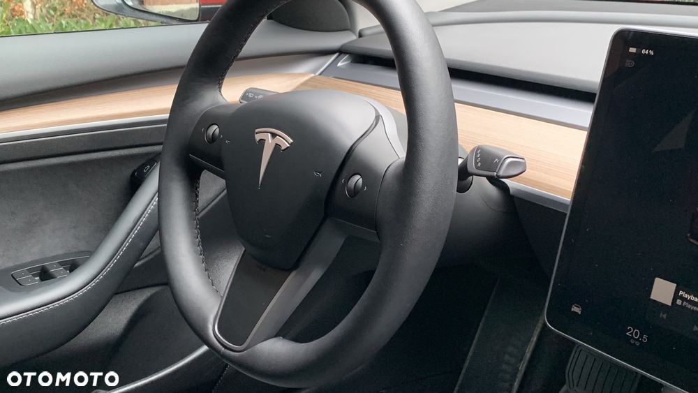 Tesla Model 3 - 31