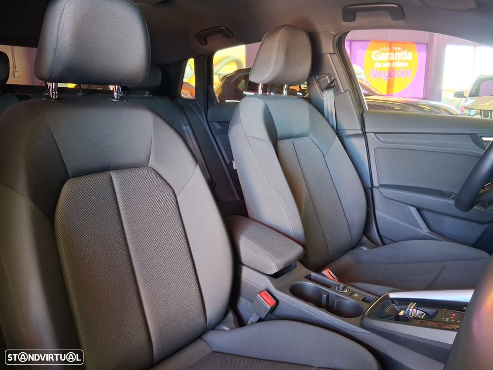 Audi A3 Sportback 30 TDI Advanced S tronic - 10