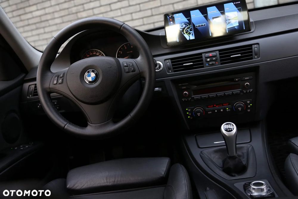 BMW Seria 3 - 18