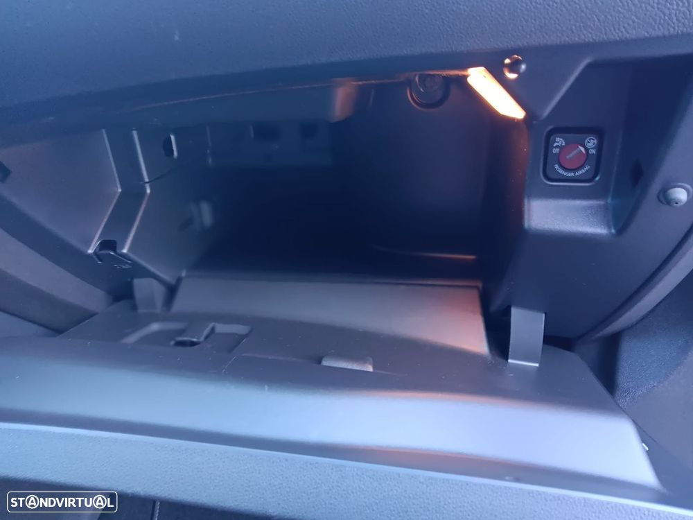 Opel Grandland X - 16