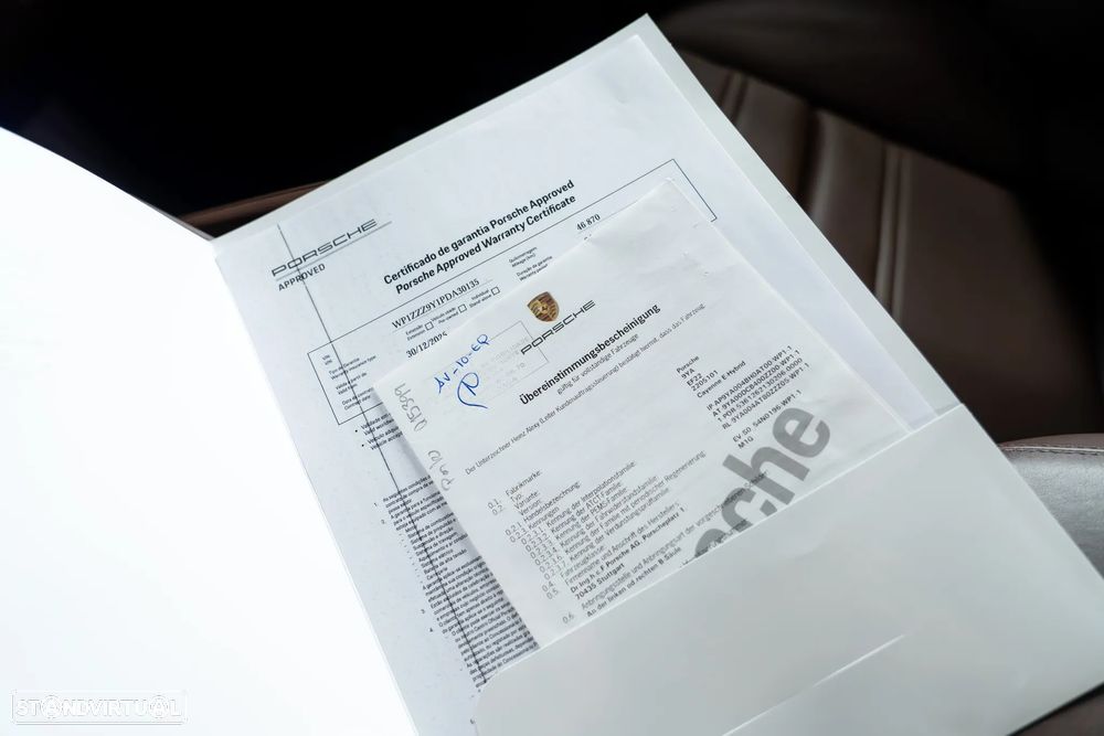 Porsche Cayenne Coupé E-Hybrid Platinum Edition - 37