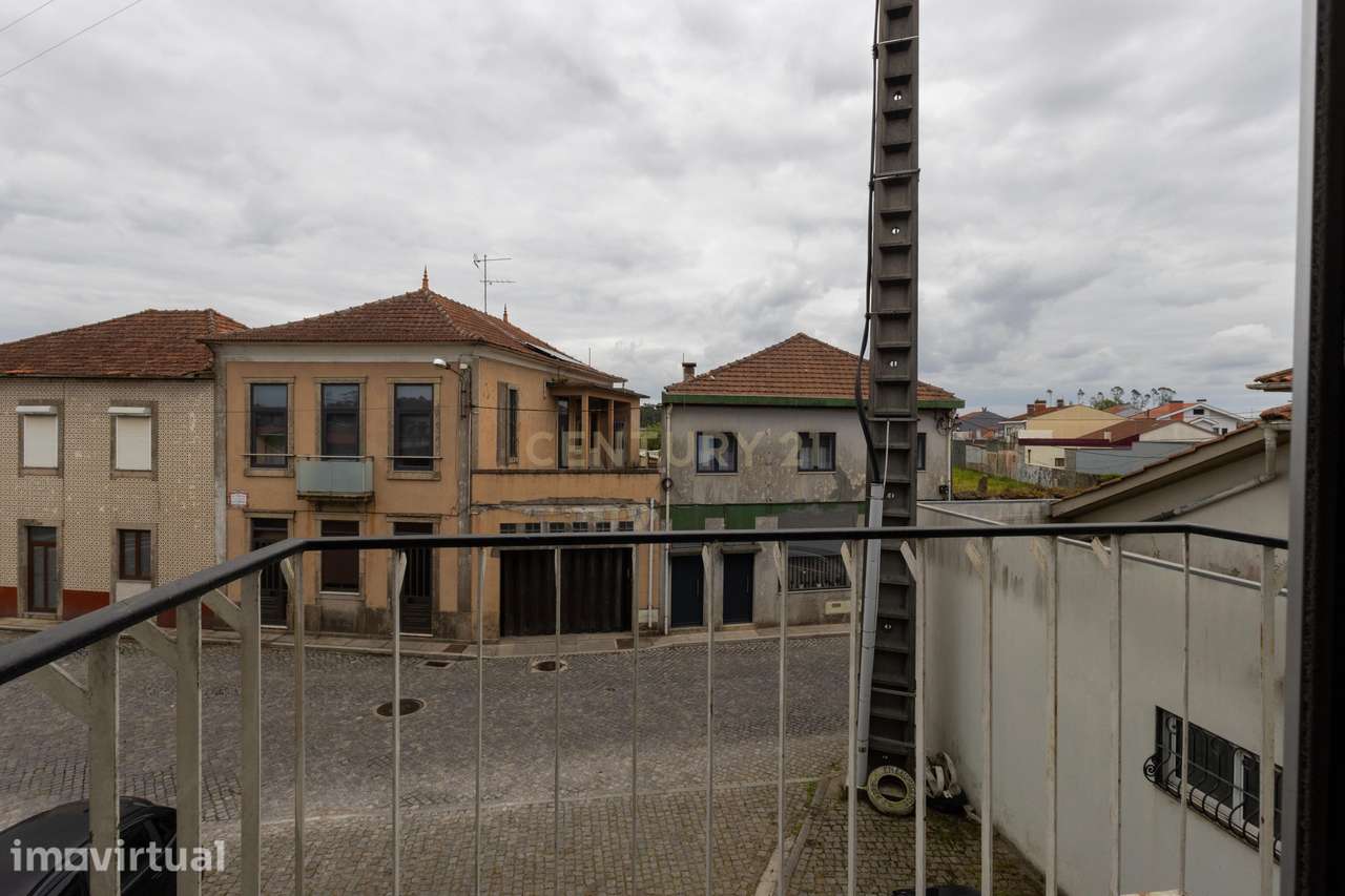 Apartamento T3 Remodelado em Lavra com Box Fechada – Pronto a Habitar! - Grande imagem: 5/25