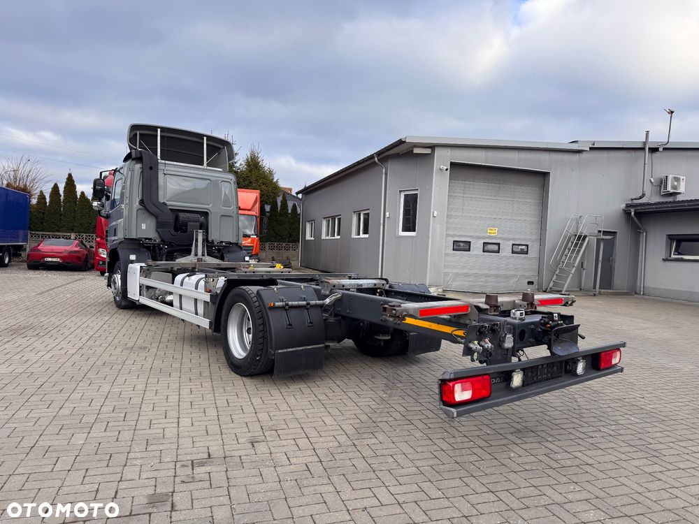 DAF CF 400 FA Rama BDF 7,90m SDG - 25