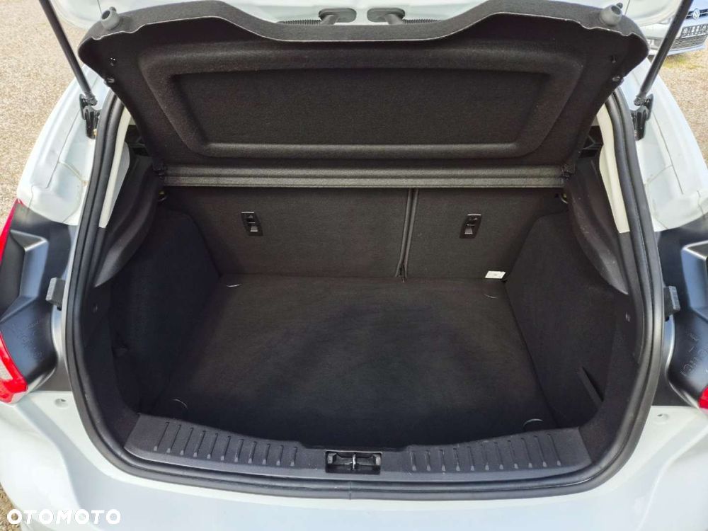 Ford Focus - 16