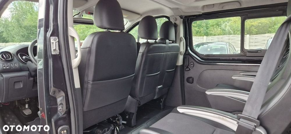 Opel Vivaro - 37