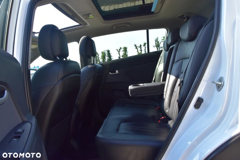 Kia Sportage 1.7 CRDI 2WD Vision - 11