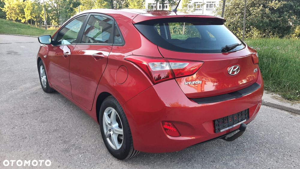 Hyundai i30 1.6 CRDI Trend - 4