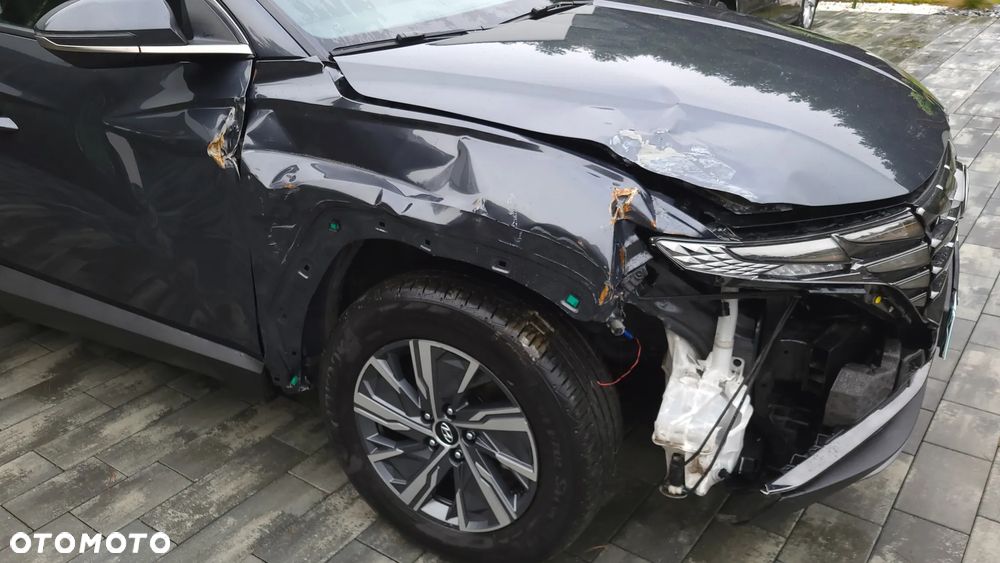 Hyundai Tucson 1.6 T-GDi HEV Smart 2WD - 12