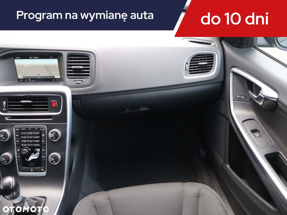 Volvo V60 - 10