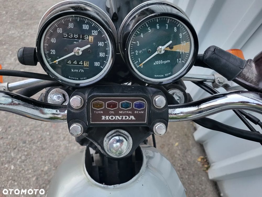 Honda CB - 21