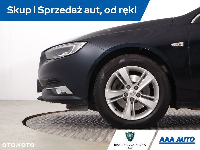 Opel Insignia - 14