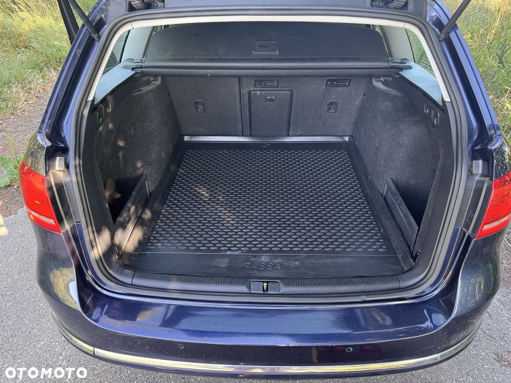Volkswagen Passat - 7