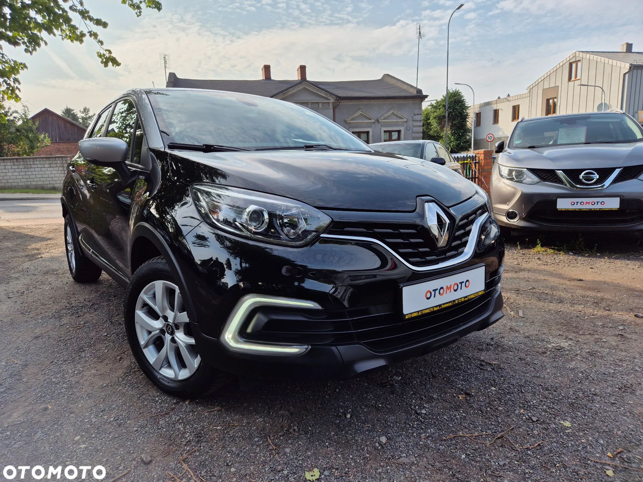 Renault Captur 1.3 TCe Intens - 1