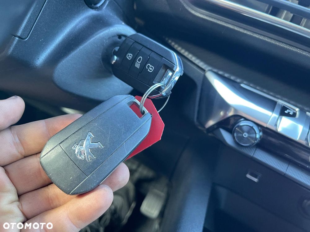 Peugeot 5008 1.5 BlueHDI Crossway S&S EAT8 - 38