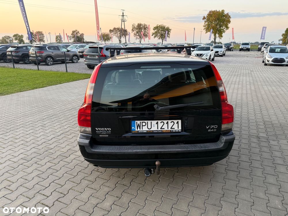 Volvo V70 2.4 D Momentum - 15