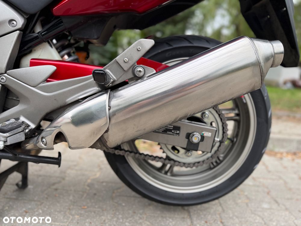 Honda CBF - 10