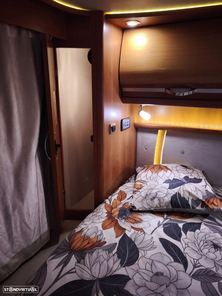 Rapido Serie 90dF 9000FH - 44