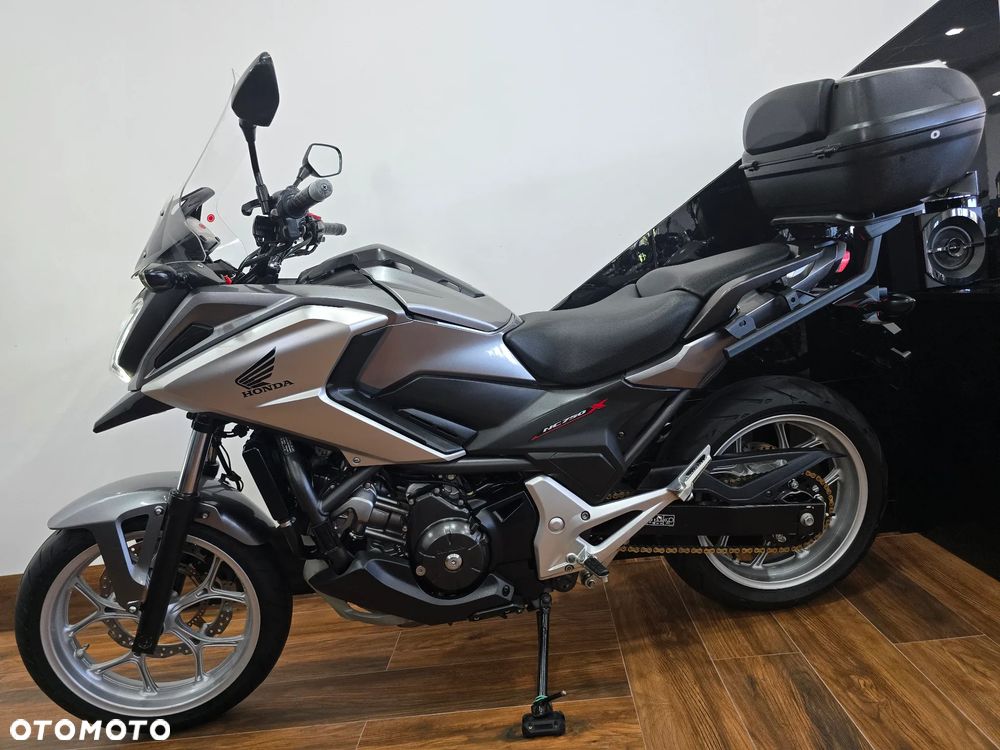 Honda NC - 38